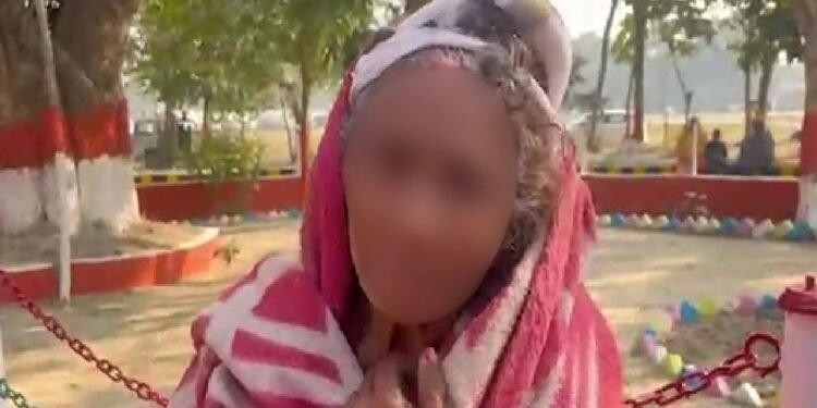 सिर फोड़ा, दांत तोड़े, शरीर पर मैला फेंका…वृद्ध महिला को डायन बताकर बेरहमी से पीटा