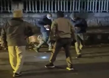 दिल्ली में एनकाउंटर… क्राइम ब्रांच ने तीन बदमाशों को किया अरेस्ट, तीनों के पैर में लगी गोली