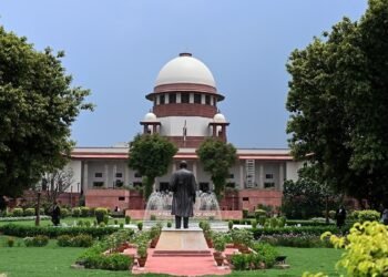 मेड रखने से लोग डरेंगे? घरेलू कामगारों के वेतन पर सुप्रीम कोर्ट की चिंता, CJI बोले- नतीजे खतरनाक हो सकते हैं