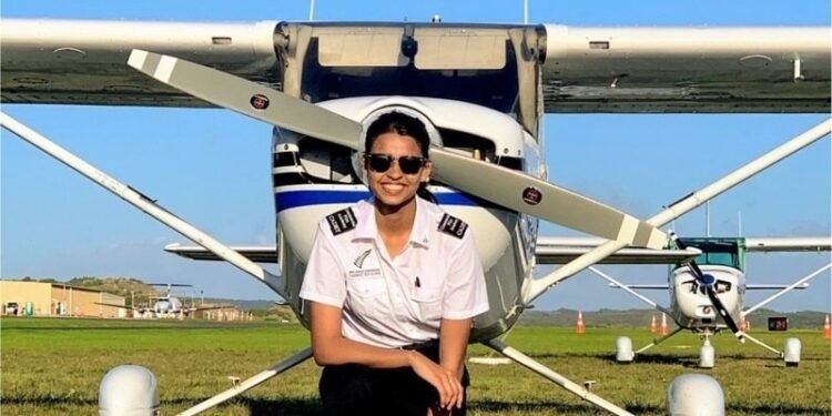 बेटी के हाथ पीले करने के सपने रह गए अधूरे, पायलट शांभवी की मां का रो रोकर बुरा हाल