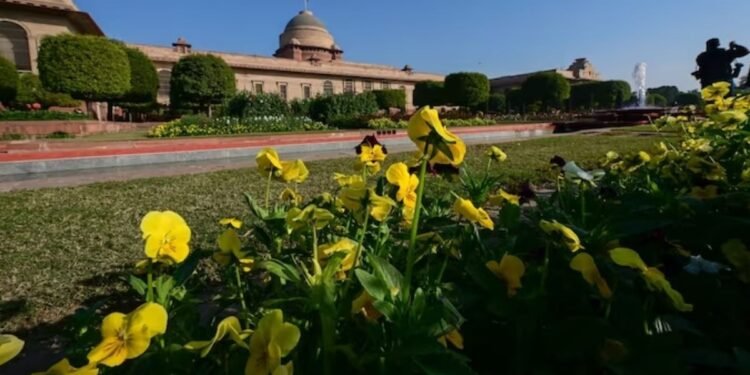 आम जनता के लिए खुलेगा अमृत उद्यान! ऑनलाइन ही बुक होंगे टिकट, जानें सारी डिटेल्स