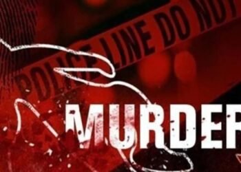 बिहार: बेगूसराय में B.Sc नर्सिंग के छात्र की हत्या, पहले गोली मारी फिर चाकू से गोद डाला