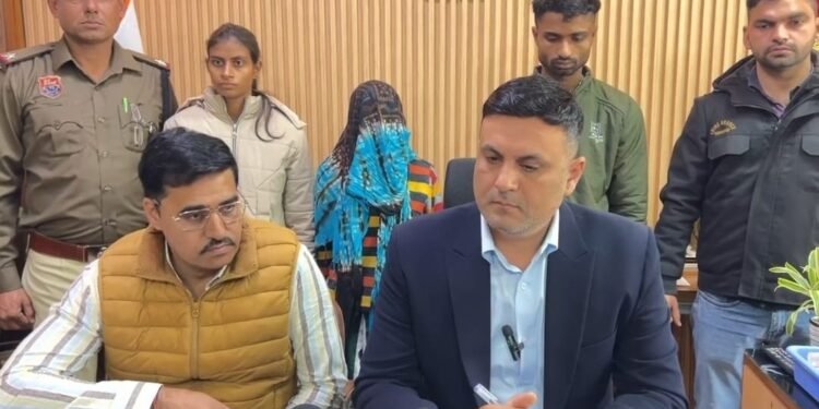 पत्नी ने प्रेमी संग रची हत्या की खौफनाक साजिश, शराब पिलाकर किया मर्डर, फिर शव को रेलवे ट्रैक पर फेंका