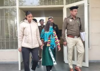 पति की पत्थर से कुचलकर हत्या, प्रेमी के साथ मिलकर पत्नी ने ही रची थी साजिश