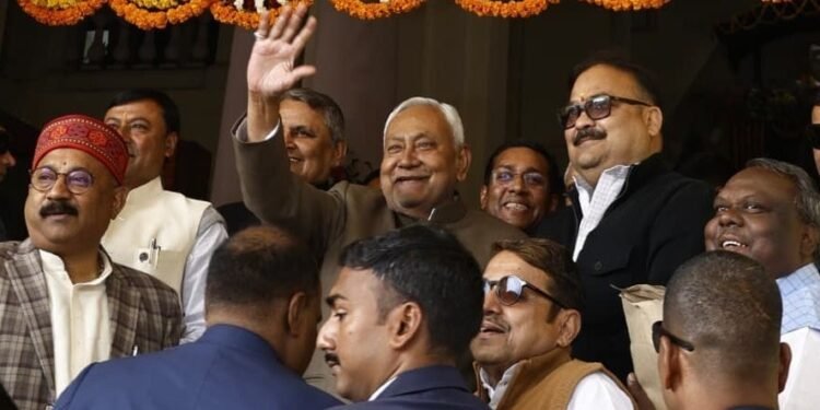 शिक्षा-स्वास्थ्य के लिए खोला खजाना, बिहार सरकार ने पेश किया इतिहास का सबसे बड़ा बजट