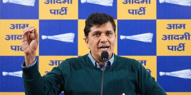 ‘बीजेपी की सरकार में प्राइवेट स्कूलों की लॉटरी’, AAP का दिल्ली सरकार पर बड़ा आरोप