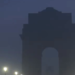 दिल्ली से लखनऊ तक कोहरे का कहर…. विजिबिलिटी 50 मीटर तक, AQI से सुबह-सुबह धुंध और स्मॉग की चादर