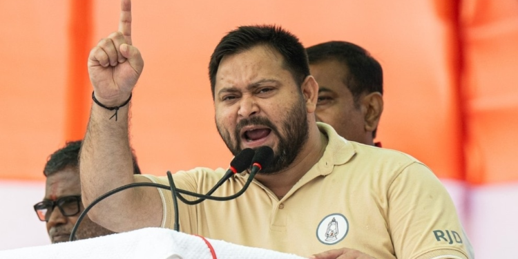 ‘हमारा समय कमजोर, लेकिन दौर आएगा’, RJD की कमान संभालने के बाद बोले तेजस्वी यादव