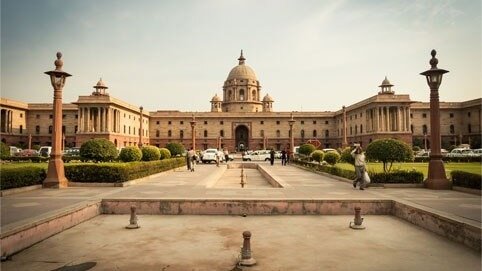 80 साल पुराने साउथ ब्लॉक में आखिरी कैबिनेट बैठक, अब ‘सेवा तीर्थ’ से चलेगा PMO