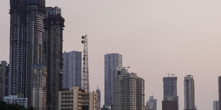 बाय-बाय सर्दी! दिल्ली-मुंबई-गोवा समेत कई इलाकों में फरवरी में ही High पारा