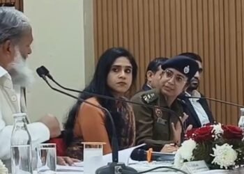 ‘पावर नहीं तो यहां से उठ जाओ’, सस्पेंशन से इनकार करने पर SP पर भड़के अनिल विज