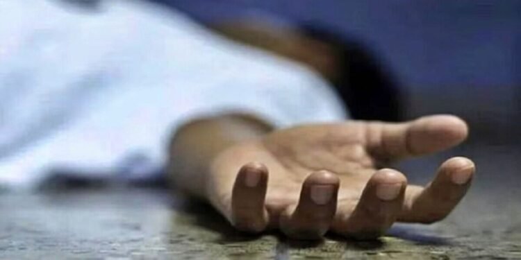 पटना में कोचिंग की छत से गिरकर छात्रा की मौत, परिजनों ने किया हत्या का दावा