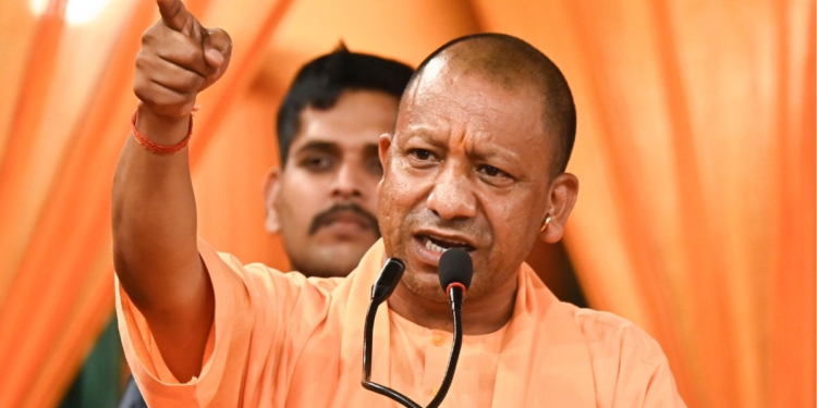 ‘दिल्ली गैस चैंबर बन गई है…’, योगी आदित्यनाथ ने राजधानी की आबोहवा पर उठाए सवाल