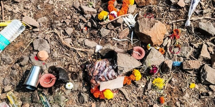 पहले बनाए गर्ल फ्रेंड से अंतरंग संबंध फिर किया मर्डर, इसके बाद सीखा आत्मा से बात करने का तरीका !