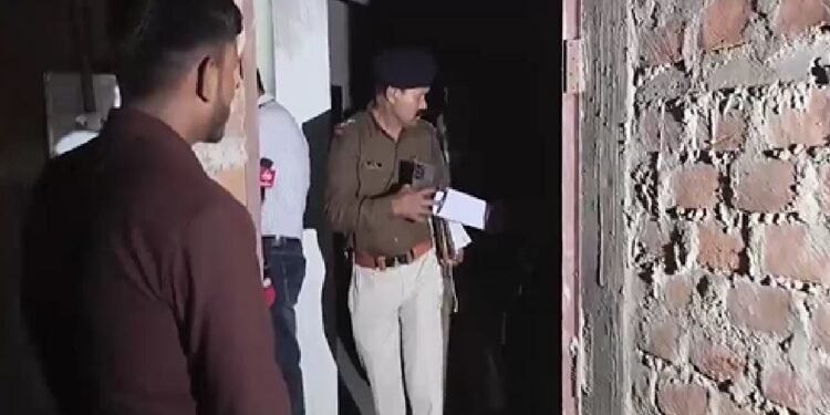 अपने ही 3 बच्चों की हत्या में 18 साल बाद जेल से छूटा, पनाह देने वाली गुरु बहन को मारकर की आत्महत्या