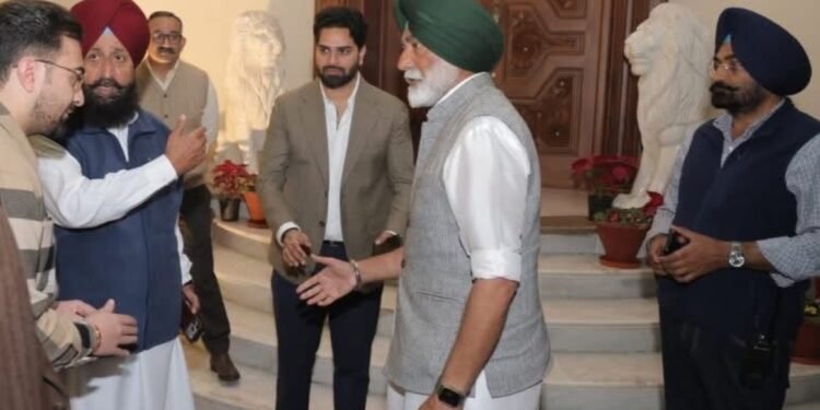 2027 से पहले एकजुटता का बड़ा शो… क्या हैं पंजाब कांग्रेस में ‘डिनर डिप्लोमेसी’ के मायने?