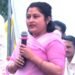 ‘निगम कर्जे में है तो अच्छी सड़कें खोदकर दोबारा क्यों बना रहे?’, इंदौर की ‘धाकड़’ महिला, महापौर के सामने ही खोल दी सिस्टम की पोल