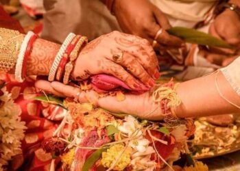 बिहार में टीचर को बेटी की शादी के लिए नहीं मिल रही छुट्टी, विधान परिषद तक पहुंच गया मामला; MLC बोले- यह ‘9वां आश्चर्य’