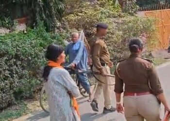 बिहार: ससुर ने बहू पर लगाया हाइड्रोसील दबाकर हत्या का आरोप, परिजनों में पसरा मातम