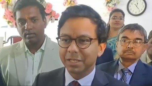 25 साल बाद बिहार के अपने गांव लौटे ब्रिटिश मंत्री, AI और भारत को लेकर किया बड़ा दावा