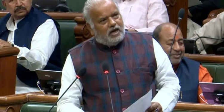 बिहार विधानसभा में PM आवास योजना को लेकर भारी हंगामा, NDA विधायकों ने अपनी ही सरकार को घेरा