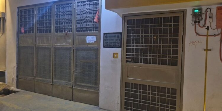 बेड बॉक्स में मां-बेटी की लाश… 5 दिन बाद खुला राज, पड़ोसी निकला कातिल
