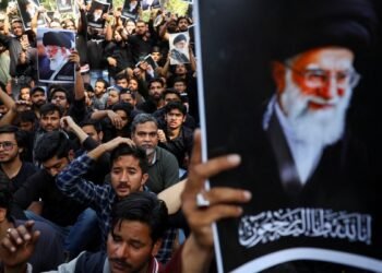 खामेनेई की मौत के बाद भारत में हाई अलर्ट… दूतावासों की बढ़ी सुरक्षा, गृह मंत्रालय के सख्त निर्देश