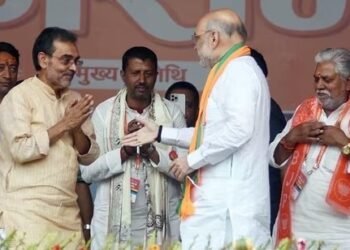 उपेंद्र कुशवाहा राज्यसभा जाने के लिए क्या देंगे पार्टी की बलि? बीजेपी में विलय की चर्चा तेज