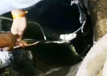 इंदौर: सीवर की सफाई करने उतरे 2 कर्मचारियों की दम घुटने से मौत, CM ने किया 30-30 लाख रुपये मुआवजे का ऐलान