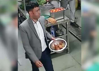 महाकाल मंदिर के पास MP टूरिज्म के होटल में नॉनवेज? CCTV फुटेज से मचा हड़कंप, मैनेजर ने बताए ‘दही के शोले’; दर्ज कराई FIR