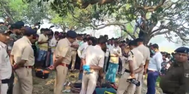 फांसी पर झूलते मिले 14-15 साल के किशोर और किशोरी, प्रेम प्रसंग में सुसाइड की आशंका