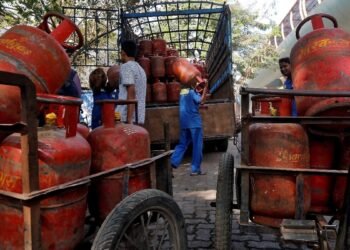 LPG प्रोडक्शन बढ़ाने और सप्लाई बहाल रखने के लिए सरकार का बड़ा कदम, लागू किया गया ECA