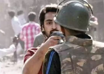 2020 दिल्ली दंगों में पुलिस पर पिस्तौल तानने वाला आरोपी शाहरुख पठान को राहत नहीं, जमानत याचिका खारिज