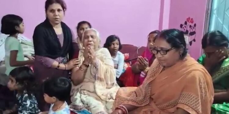 हमले से बचने के लिए समुद्र में कूदे मरीन इंजीनियर, भागलपुर के देवनंदन सिंह की गई जान