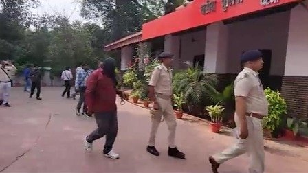 पटना पुलिस की छापेमारी में ₹7.5 करोड़ की हेरोइन और ब्राउन शुगर बरामद, तस्कर कल्लू पासवान गिरफ्तार