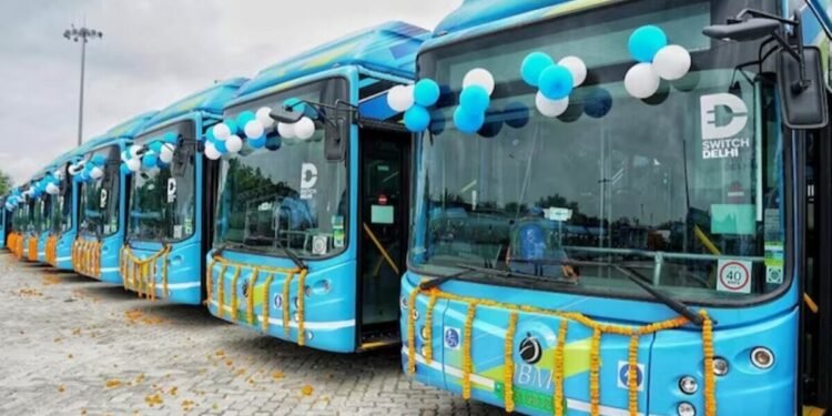 गुडन्यूज! अब वैष्णो देवी-खाटू श्याम और अयोध्या के लिए चलेंगी DTC बसें, दिल्ली सरकार का प्लान