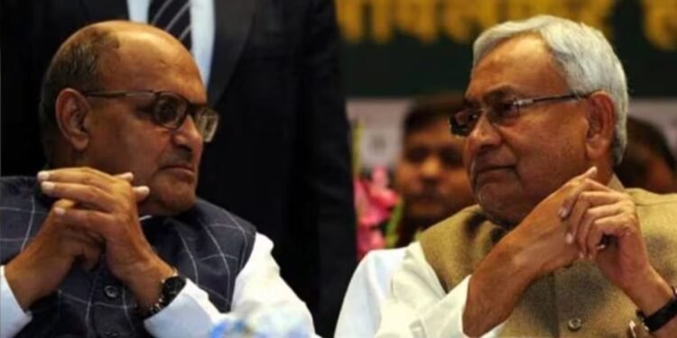 नीतीश कुमार की जेडीयू से केसी त्यागी के निकल जाने में मैसेज क्या है?