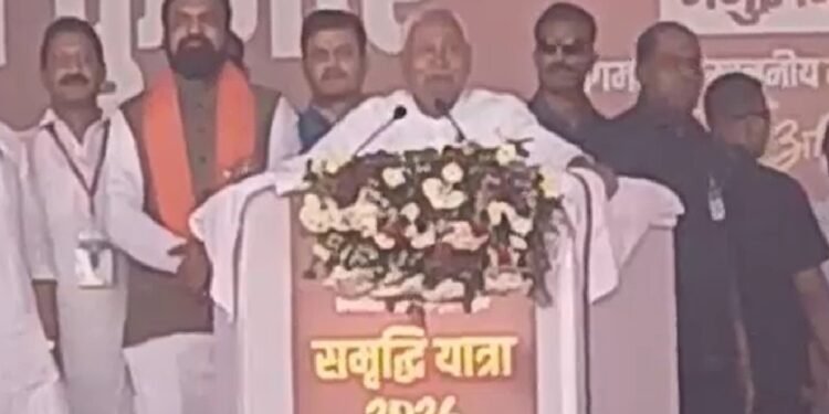 ‘काहे भाग रही हो… तुम्हीं लोगों के लिए काम हो रहा है’, जमुई में CM नीतीश ने महिलाओं को रोका