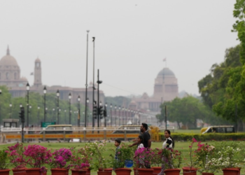 Delhi AQI: दिल्ली-NCR में AQI 200 के पार, फिर भी क्यों लागू नहीं हुआ GRAP-1? CAQM ने बताई वजह