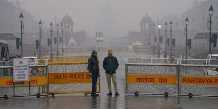 दिल्ली में 6 साल बाद सबसे ठंडा मार्च, पारा 10 डिग्री नीचे, AQI भी इतना सुधरा