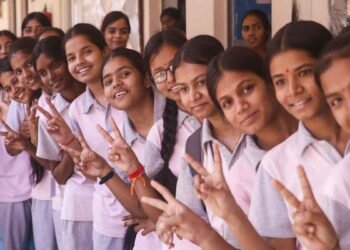 Bihar Board 12th Result 2026: बिहार बोर्ड इंटर का रिजल्ट जारी,  85.19% छात्र हुए पास, आर्ट्स-कॉमर्स में लड़कियां बनीं टॉपर