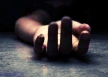 दिल्ली: पार्क में मिली 17 वर्षीय लड़के की डेडबॉडी, दहशत में लोग