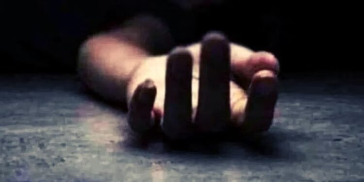 दिल्ली: पार्क में मिली 17 वर्षीय लड़के की डेडबॉडी, दहशत में लोग