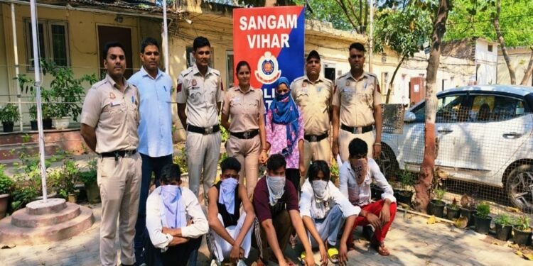 शॉपिंग पर गए थे होने वाले दूल्हा- दुल्हन, शादी से पहले पहुंच गए सलाखों के पीछे