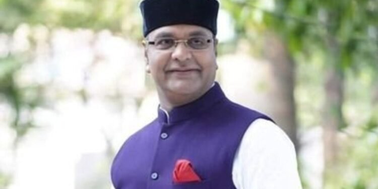 MP: VIP सुरक्षा में बड़ी चूक, मंत्री विश्वास सारंग के बंगले में चोरी, मेडल-मोमेंटो ले उड़े चोर