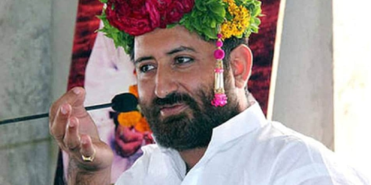 आसाराम के बेटे नारायण साईं का हुआ तलाक, पत्नी जानकी हरपालानी को देने होंगे इतने करोड़ रुपए