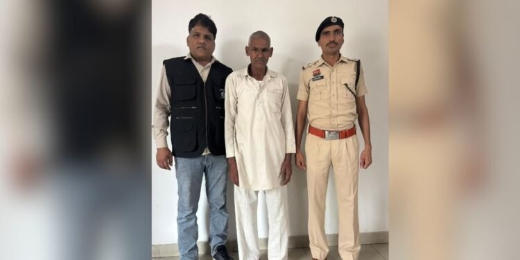 20 साल से सह रहा था मारपीट…नौकर ने फार्म हाउस मालिक को दरांती से काटा