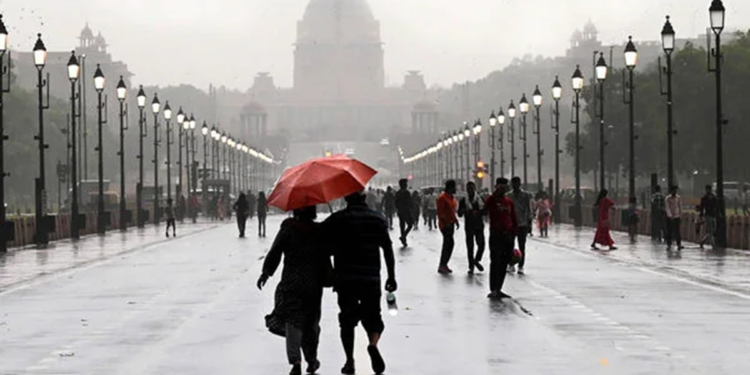 बुधवार को दिल्ली में दर्ज हुआ अप्रैल का सबसे ठंडा दिन, गुरुवार से बढ़ेगा तापमान