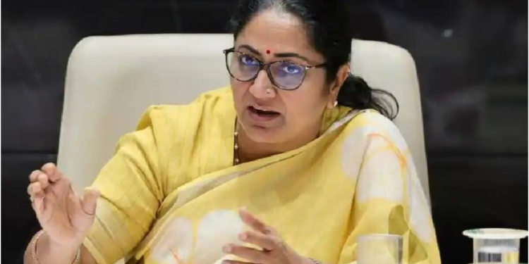 दिल्ली के दफ्तरों में अब बायोमेट्रिक अटेंडेंस, रेखा गुप्ता सरकार ने दिया आदेश