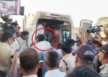 हार गई मासूम जिंदगी… उज्जैन में बोरवेल से 20 घंटे बाद बाहर निकाला गया भागीरथ, मौत